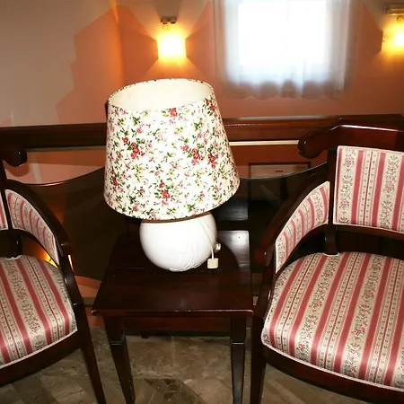 Hotel Ristorante Al Lago Fossombrone